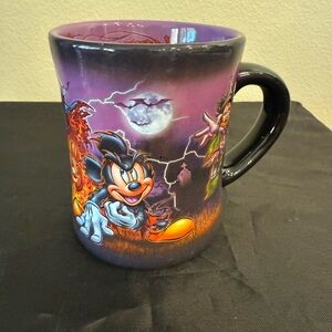 Disney Parks Halloween Mug .